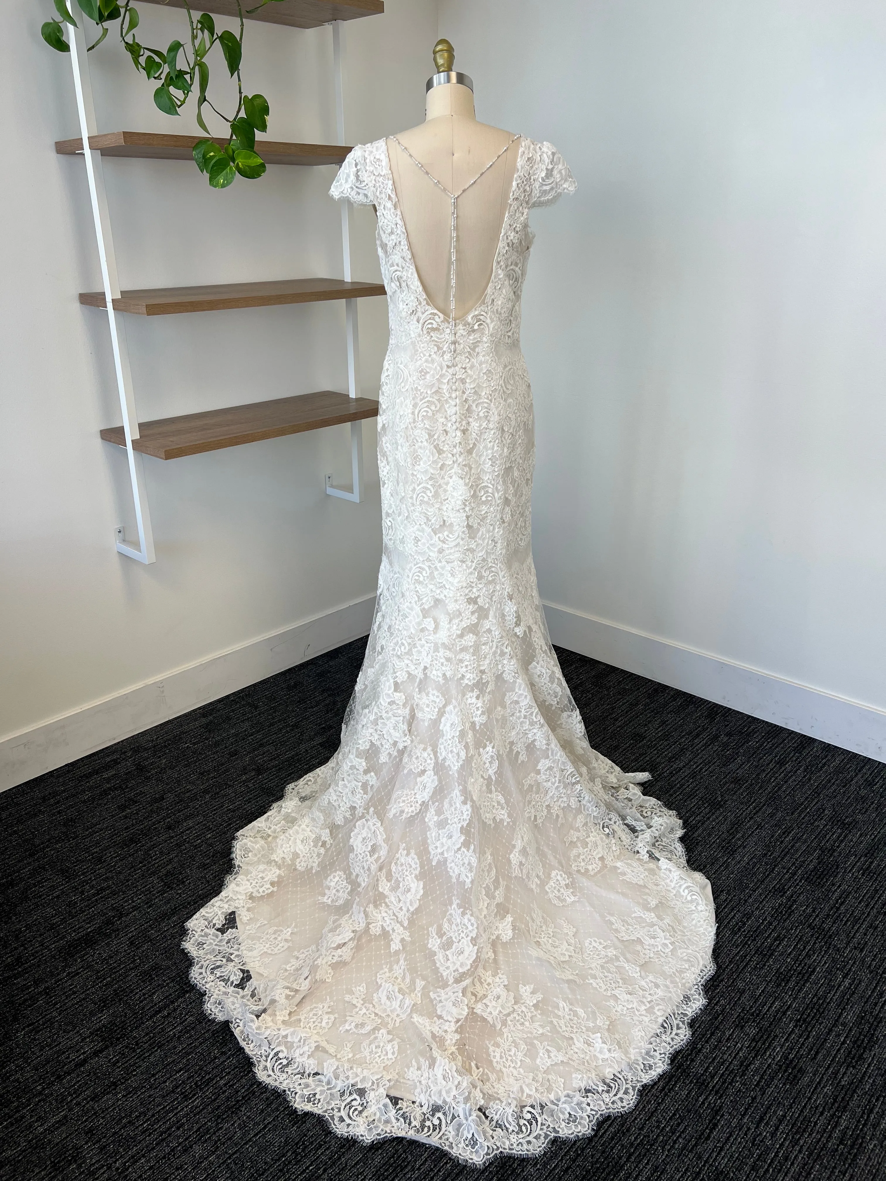 B / Maggie Sottero Hudson Size 12