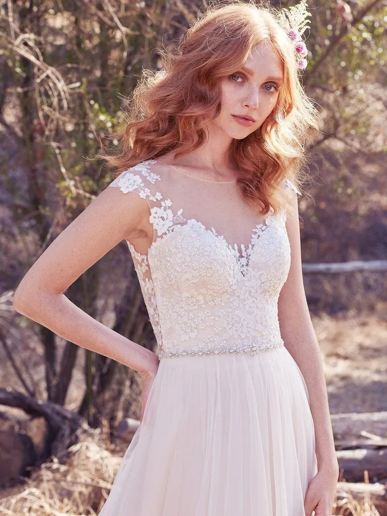 B / Maggie Sottero Sonja Size 8
