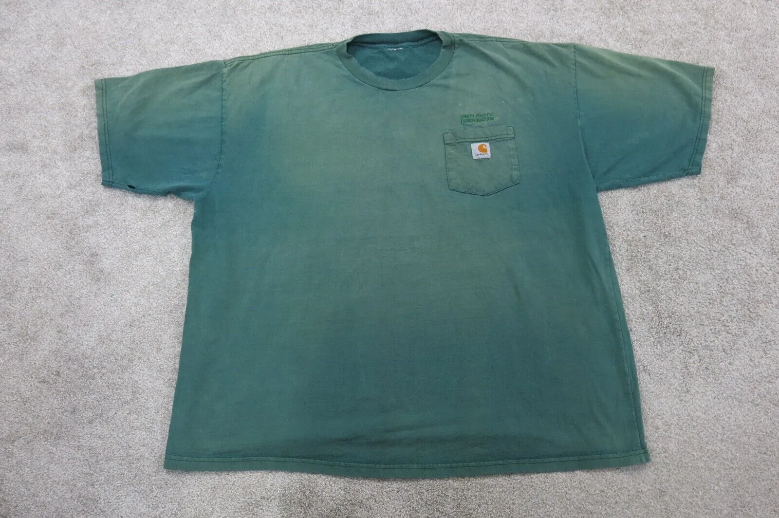 Carhartt Shirt Mens 2XL Green Crew Neck Tee Short Sleeve Logo Pocket Casual