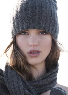 Cashmere Alex Rib Beanie in Dark Charcoal