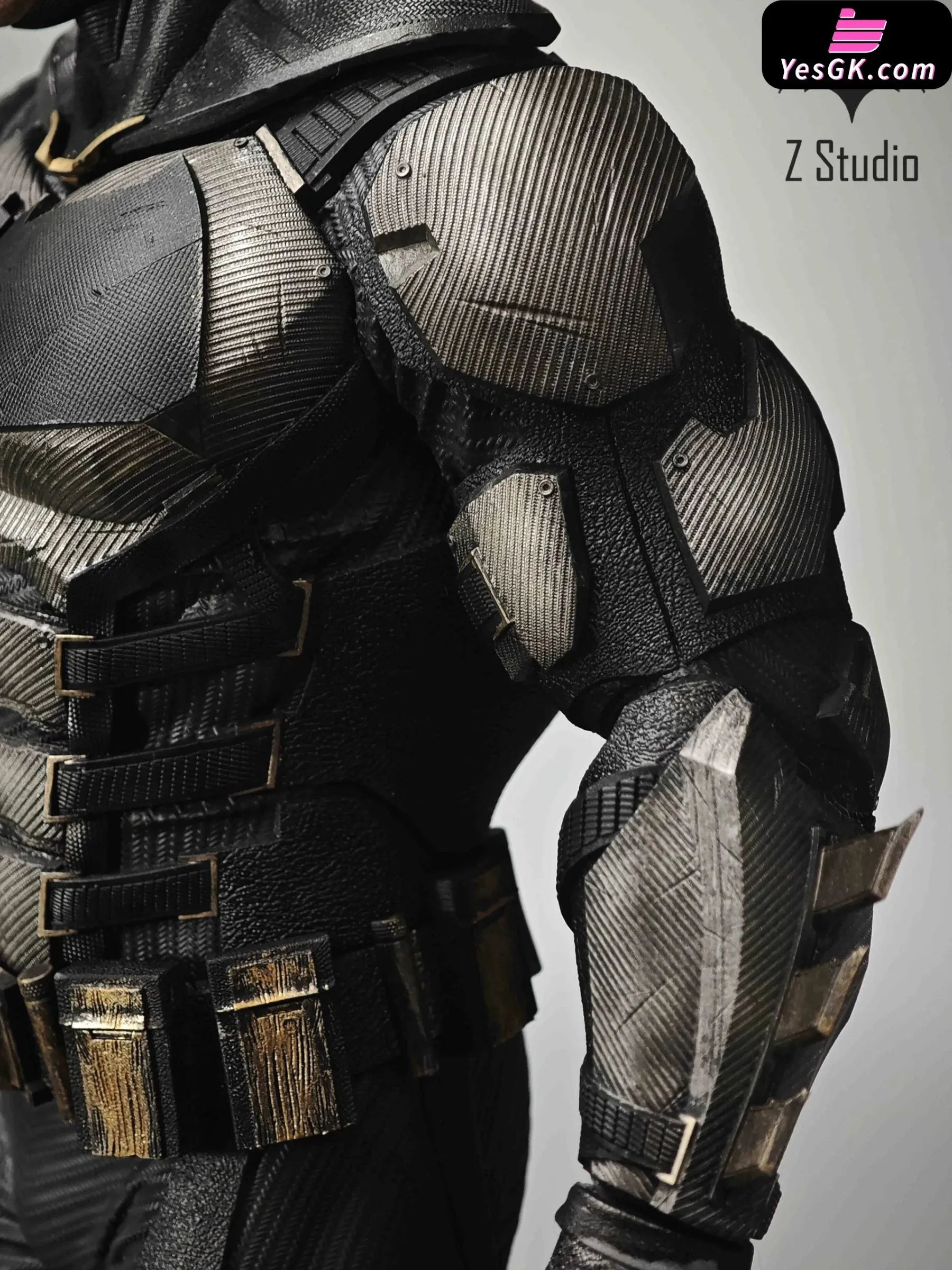 DC Batman Trilogy III JL Tactical Chinese Armor Statue - Z Studio [Pre-Order]