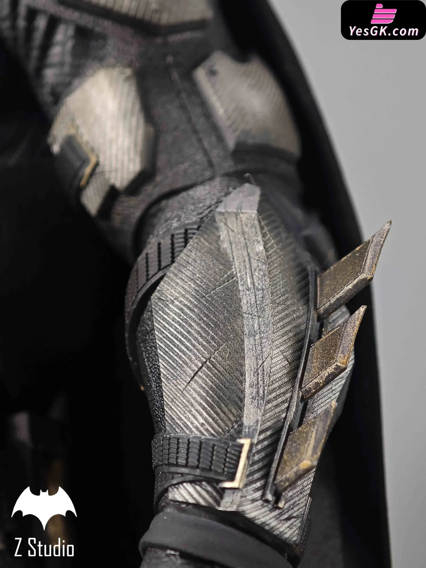 DC Batman Trilogy III JL Tactical Chinese Armor Statue - Z Studio [Pre-Order]