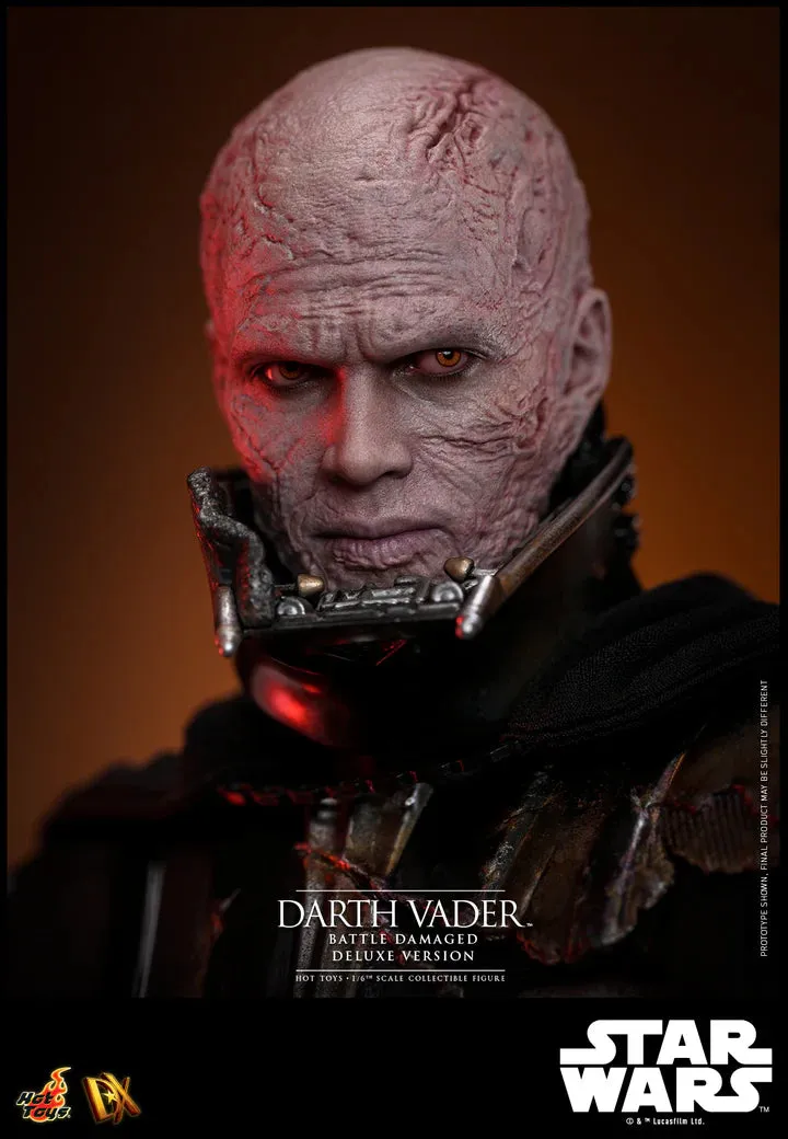 HOT TOYS STAR WARS - 1/6TH SCALE DARTH VADER (BATTLE DAMAGED) COLLECTIBLE FIGURE (DELUXE VERSION) - DX45