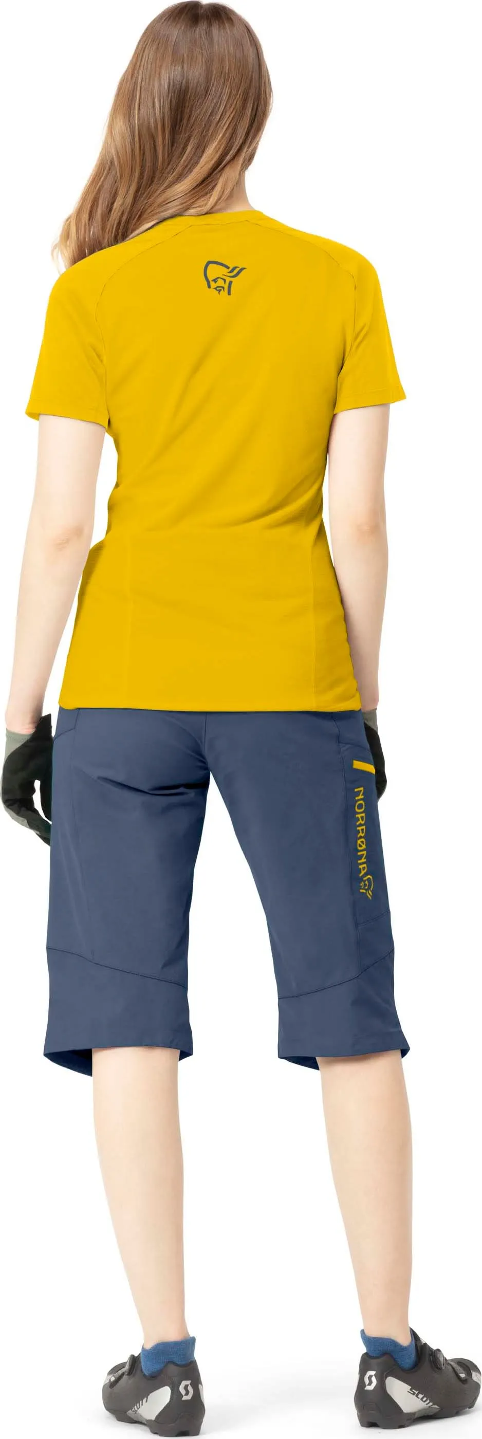 Norrøna Women&#x27;s Fjørå Wool T-Shirt Sulphur | Buy Norrøna Women&#x27;s Fjørå Wool T-Shirt Sulphur here | Outnorth
