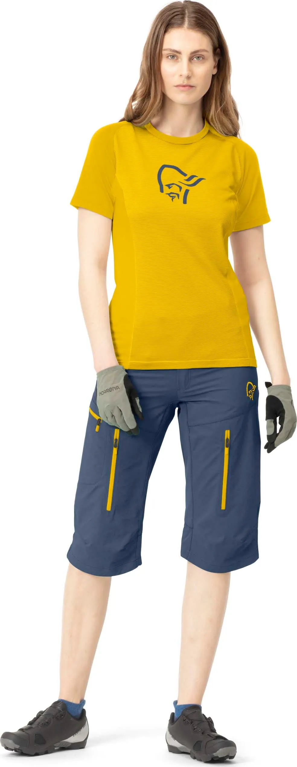 Norrøna Women&#x27;s Fjørå Wool T-Shirt Sulphur | Buy Norrøna Women&#x27;s Fjørå Wool T-Shirt Sulphur here | Outnorth