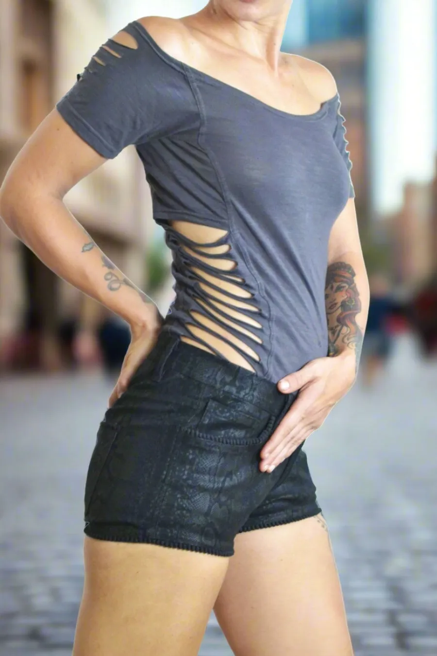 Sidecut top