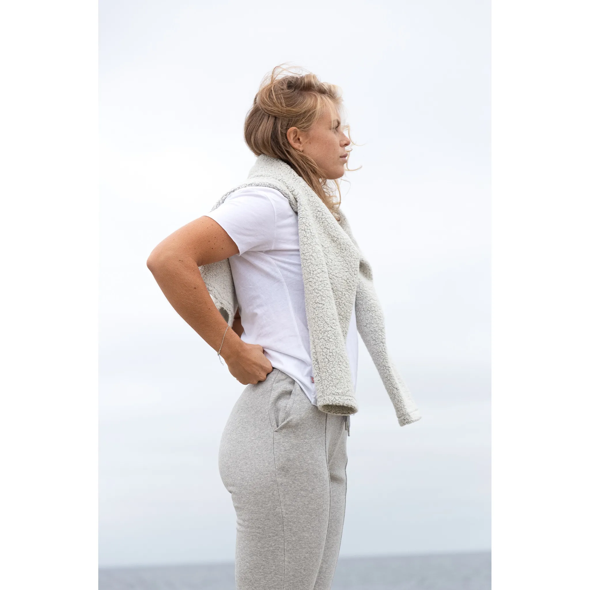 Varg Women&#x27;s Björkö T-shirt White | Buy Varg Women&#x27;s Björkö T-shirt White here | Outnorth